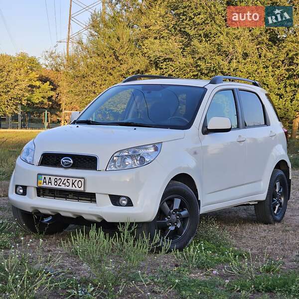 Внедорожник / Кроссовер Daihatsu Terios 2008 в 