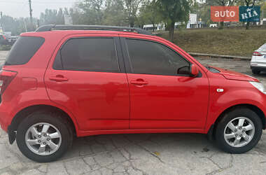 Позашляховик / Кросовер Daihatsu Terios 2007 в 