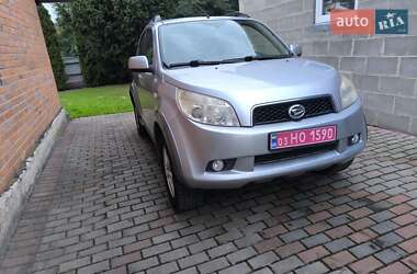 Позашляховик / Кросовер Daihatsu Terios 2008 в Луцьку