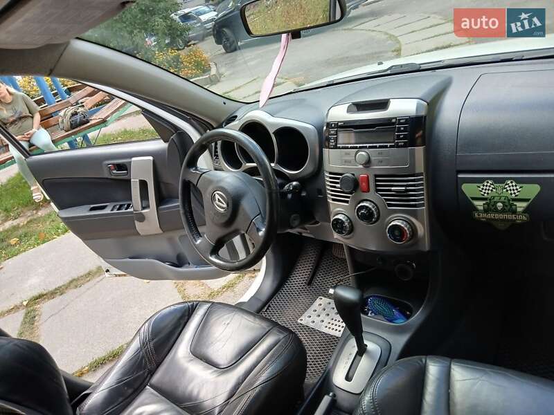 Позашляховик / Кросовер Daihatsu Terios 2008 в Броварах фото 6 Позашляховик / Кросовер Daihatsu Terios 2008 в Броварах