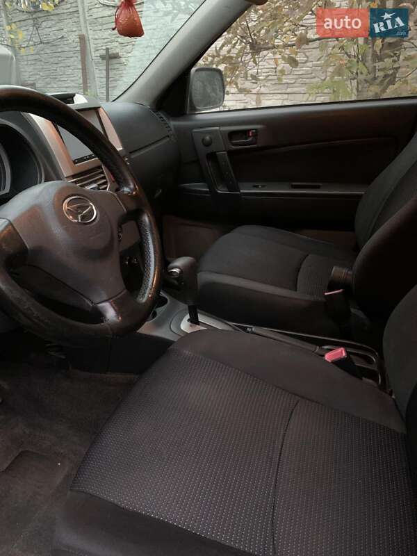 Позашляховик / Кросовер Daihatsu Terios 2008 в Харкові