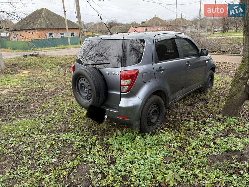 Позашляховик / Кросовер Daihatsu Terios 2008 в Прилуках