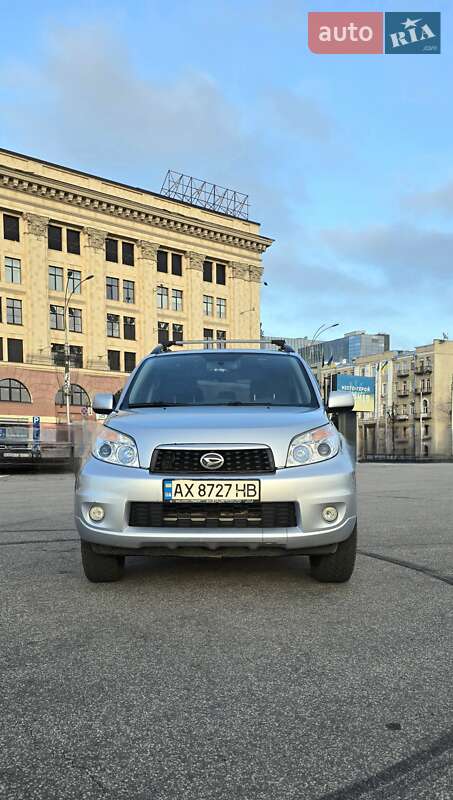 Внедорожник / Кроссовер Daihatsu Terios 2011 в Харькове