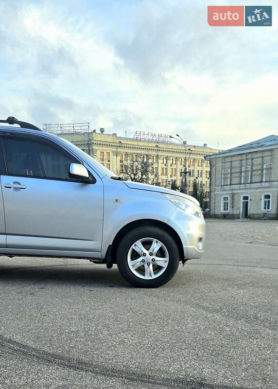 Внедорожник / Кроссовер Daihatsu Terios 2011 в Харькове