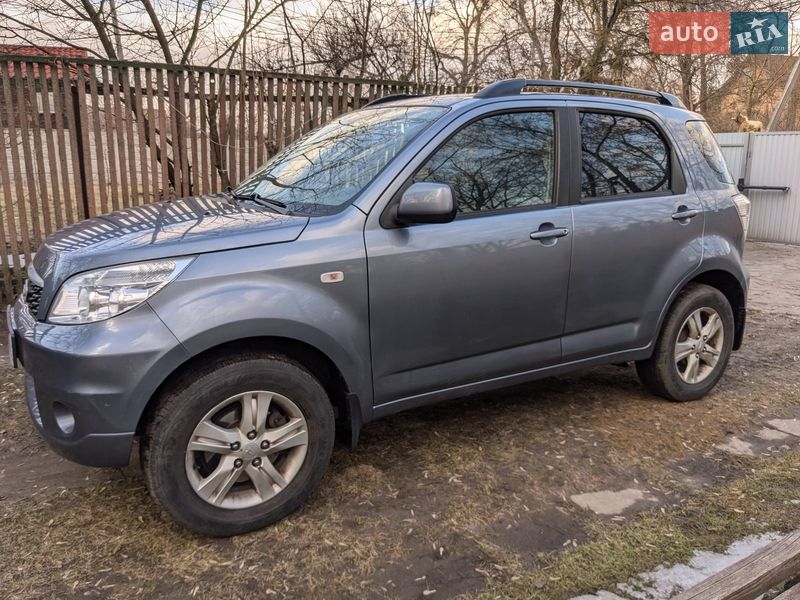 Внедорожник / Кроссовер Daihatsu Terios 2011 в Киеве