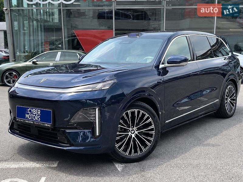 2025 Deepal S09, VIN LS6CMG348SJ000889:plate — zdjęcie 1 (autoria)