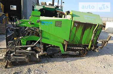Асфальтоукладчик Demag AC 2001 в 