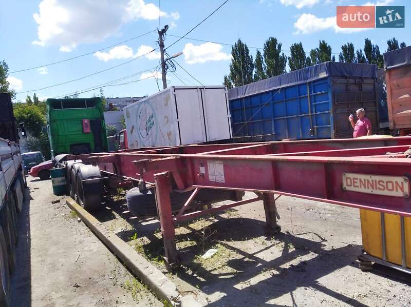 Контейнеровоз полуприцеп Dennison 40 FT 2001 в 