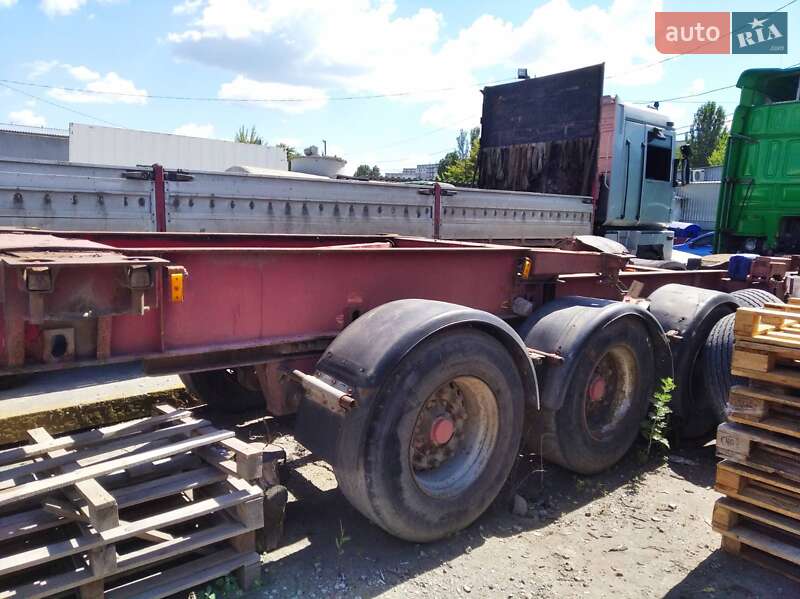 Контейнеровоз полуприцеп Dennison 40 FT 2001 в Черкассах