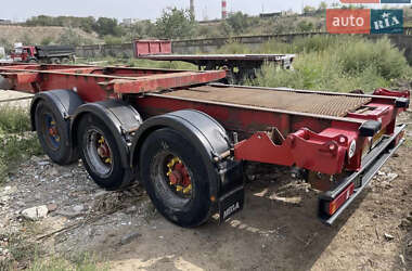 Контейнеровоз Dennison Trailers 2003 в Одессе