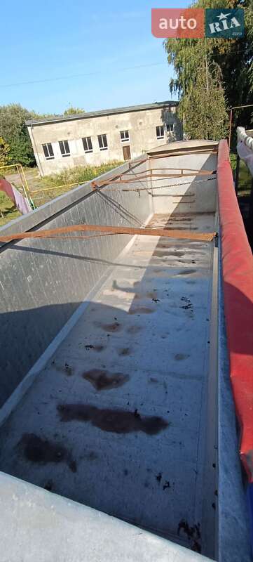 Зерновоз - полуприцеп Dennison Trailers 2007 в Млинове