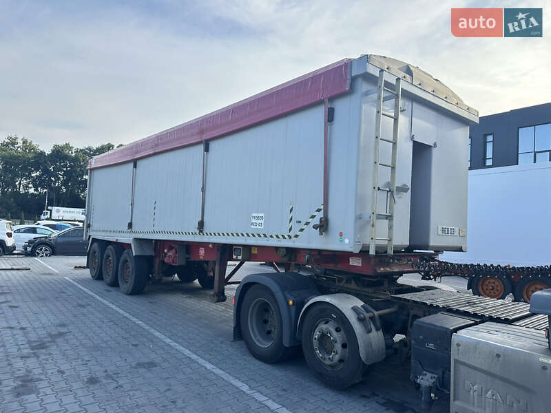 Dennison Trailers 2006
