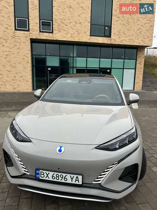 Внедорожник / Кроссовер Denza N7 2023 в Хмельницком