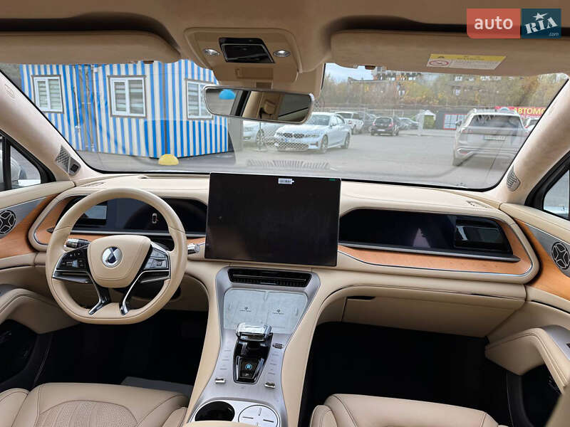 Позашляховик / Кросовер Denza N7 2023 в Львові фото 24 Позашляховик / Кросовер Denza N7 2023 в Львові