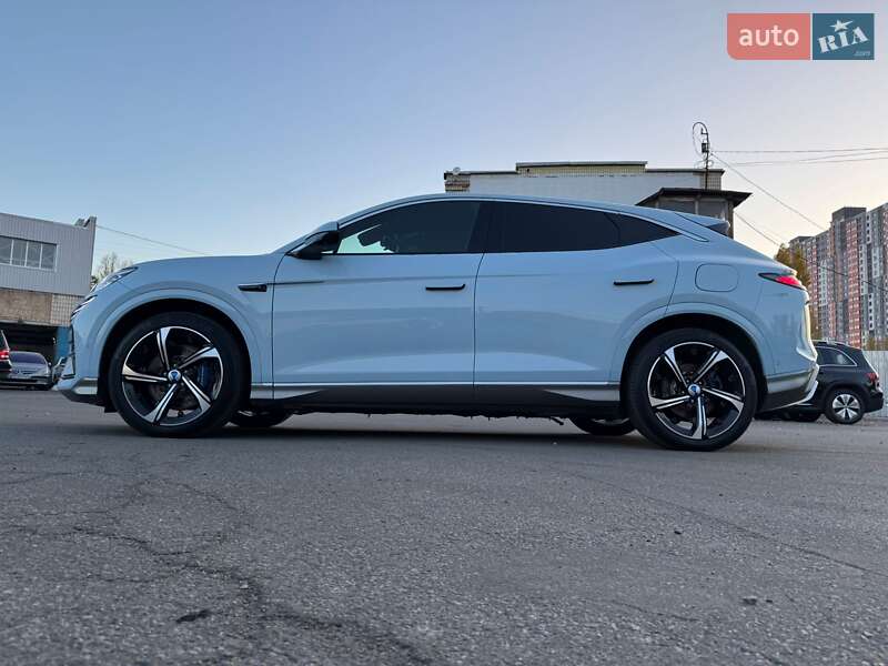 Позашляховик / Кросовер Denza N7 2023 в Києві фото 7 Позашляховик / Кросовер Denza N7 2023 в Києві