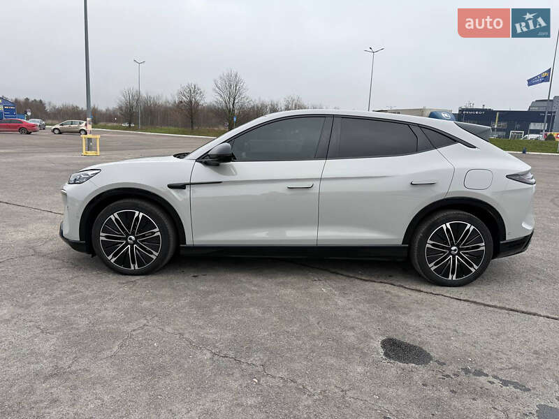 Позашляховик / Кросовер Denza N7 2024 в Львові фото 2 Позашляховик / Кросовер Denza N7 2024 в Львові