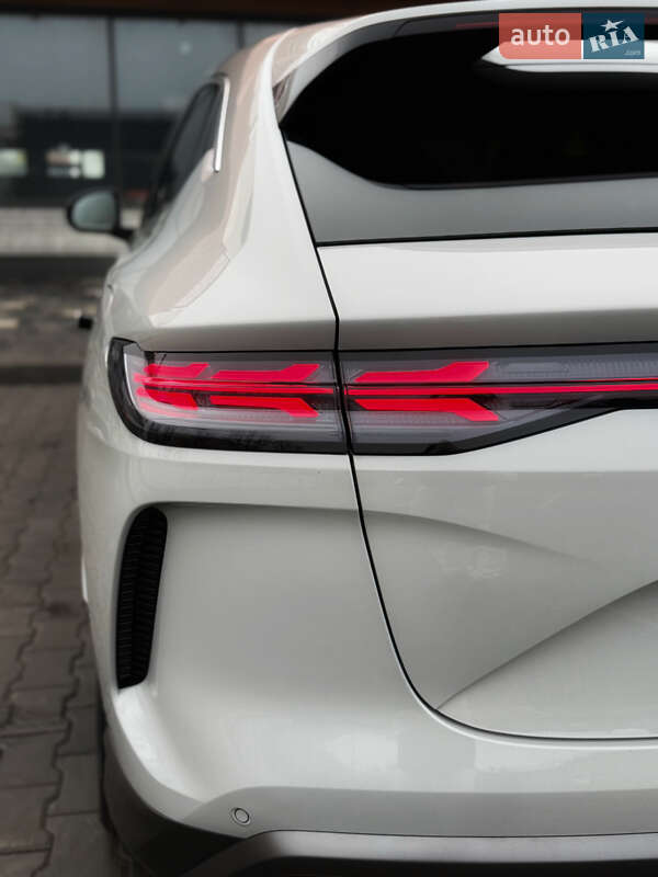 Позашляховик / Кросовер Denza N7 2023 в Кривому Розі