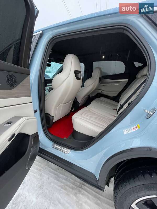 Позашляховик / Кросовер Denza N7 2023 в Львові