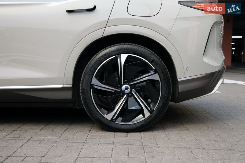 Внедорожник / Кроссовер Denza N7 2023 в Киеве