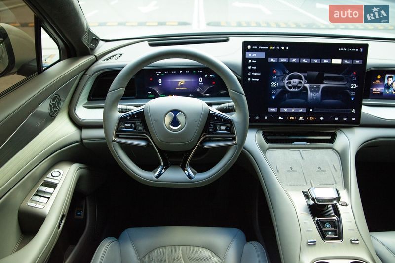 Внедорожник / Кроссовер Denza N7 2023 в Киеве