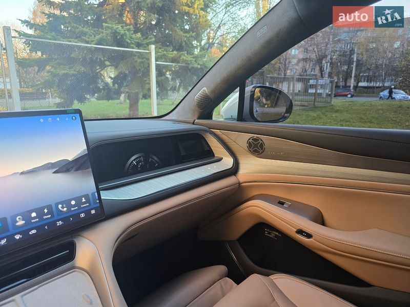 Внедорожник / Кроссовер Denza N7 2023 в Хмельницком