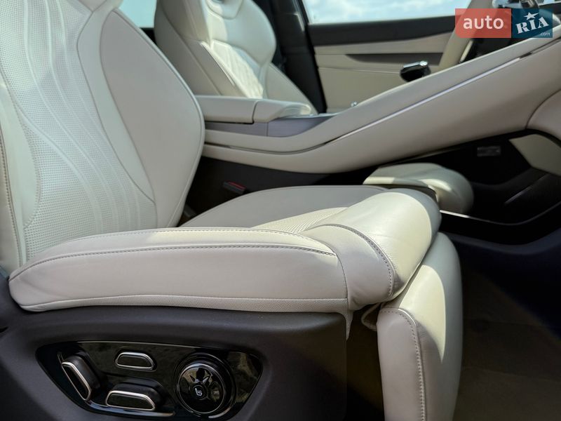 Позашляховик / Кросовер Denza N7 2024 в Києві