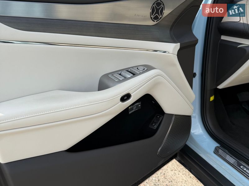 Позашляховик / Кросовер Denza N7 2024 в Києві