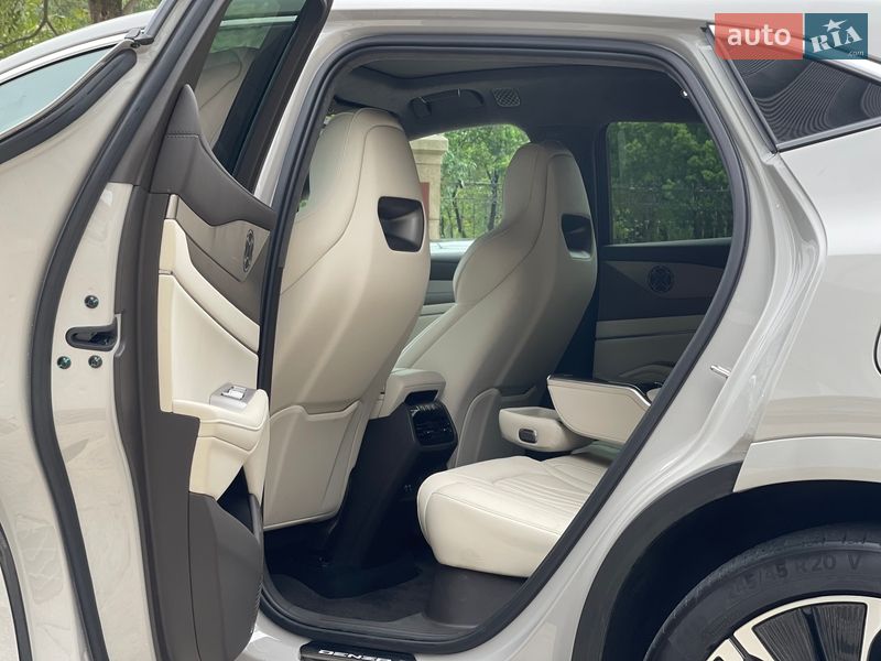 Позашляховик / Кросовер Denza N7 2024 в Одесі фото 7 Позашляховик / Кросовер Denza N7 2024 в Одесі