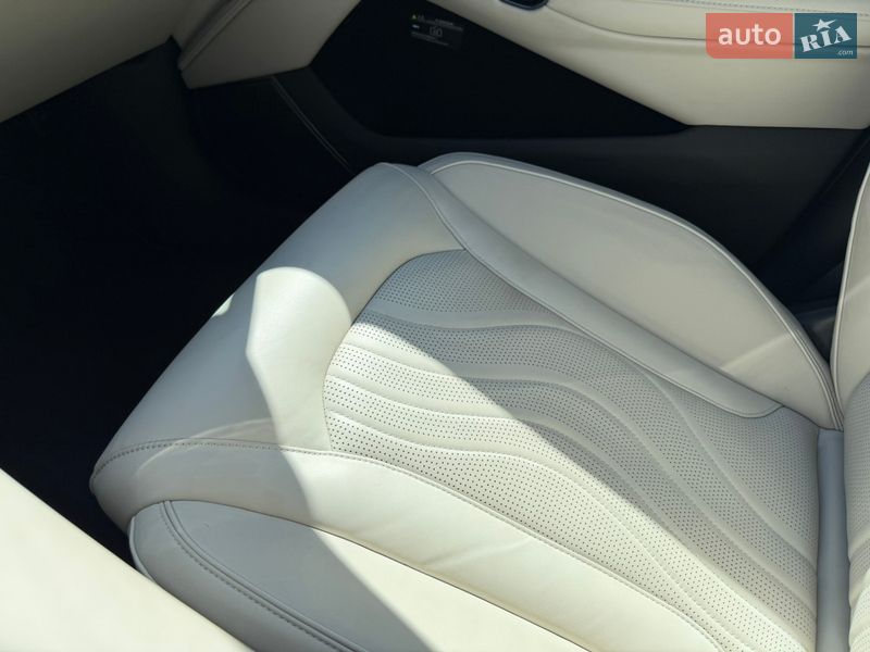 Позашляховик / Кросовер Denza N7 2024 в Києві фото 26 Позашляховик / Кросовер Denza N7 2024 в Києві