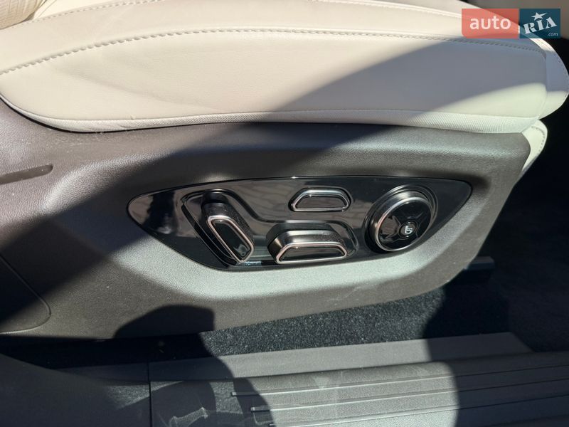 Позашляховик / Кросовер Denza N7 2024 в Києві фото 47 Позашляховик / Кросовер Denza N7 2024 в Києві