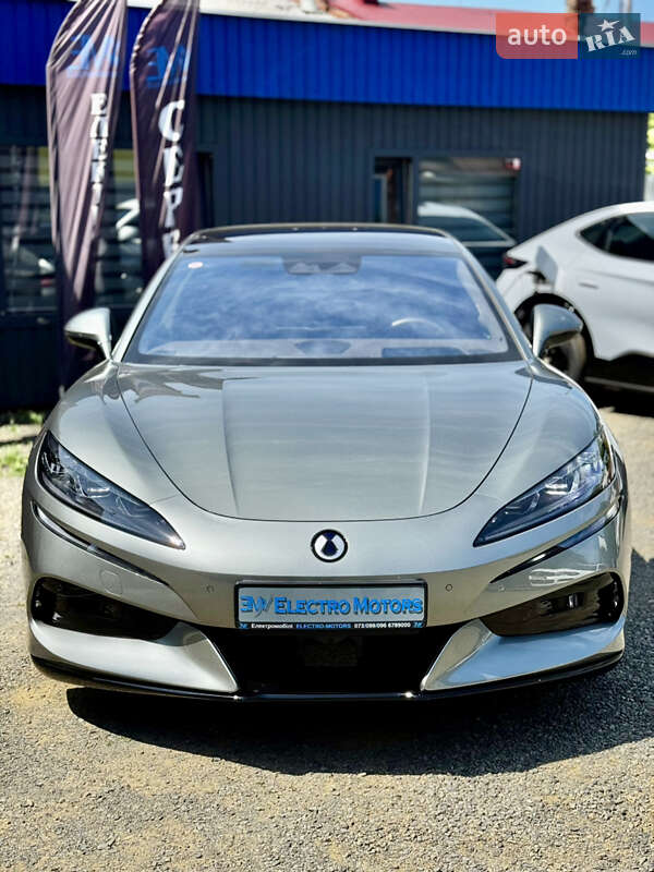 Лифтбек Denza Z9 GT 2024 в Ужгороде