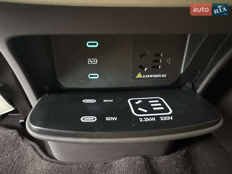 Ліфтбек Denza Z9 GT 2024 в Києві