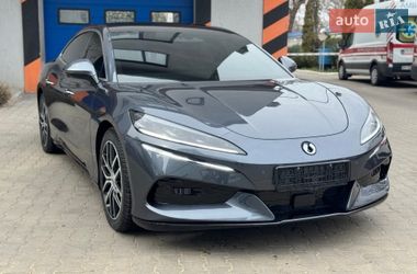 Седан Denza Z9 2025 в Одесі