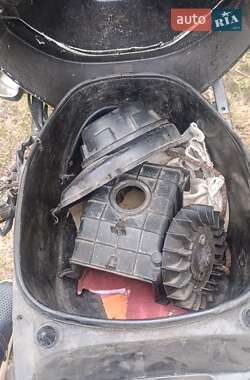 Скутер Derbi Predator 2001 в 