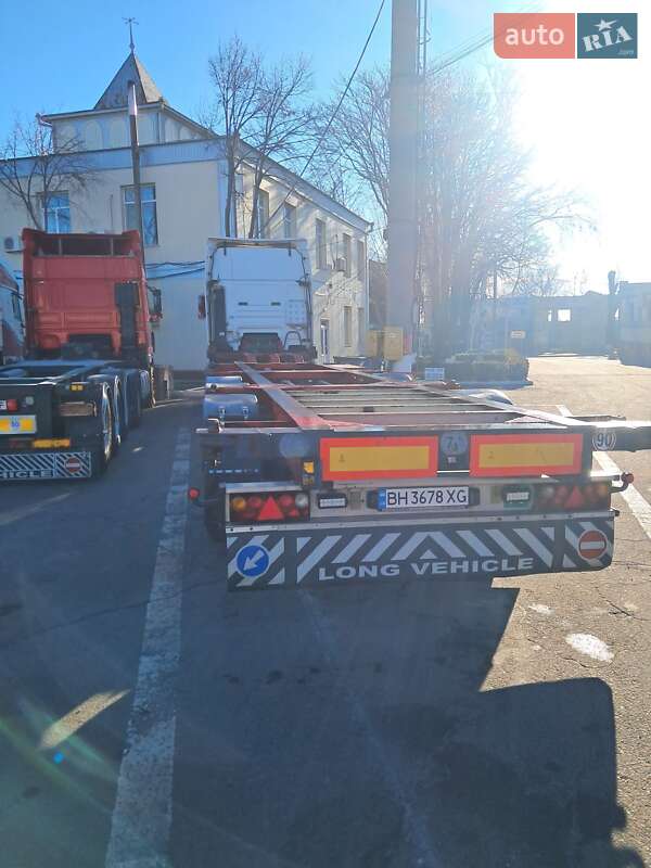 Контейнеровоз полуприцеп Desot OPP 2000 в Одессе