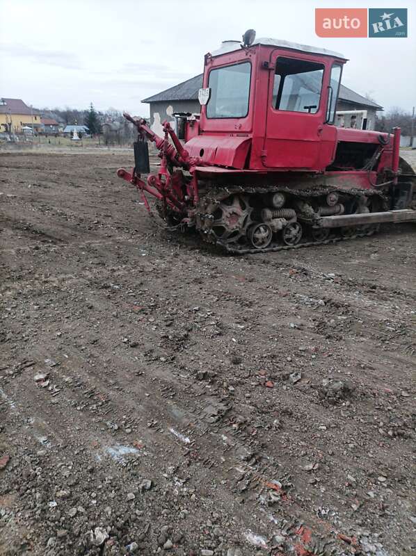 Бульдозер ДЭТ 250 1992 в Львове