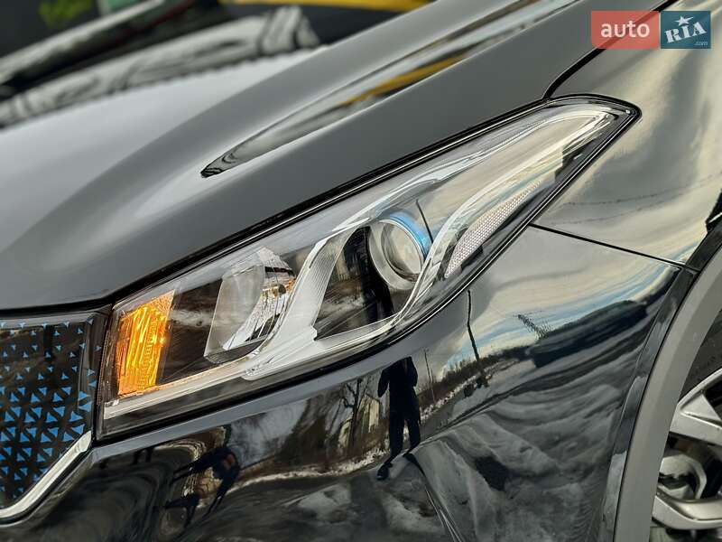 Внедорожник / Кроссовер DFSK Seres 3 2022 в Дрогобыче