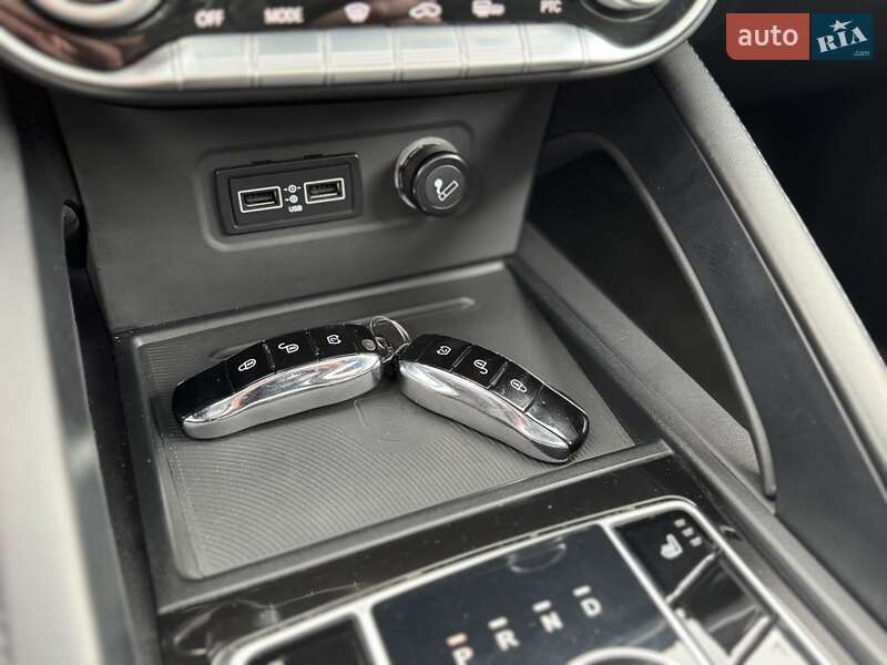 Внедорожник / Кроссовер DFSK Seres 3 2022 в Дрогобыче