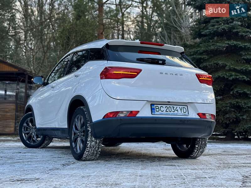 Внедорожник / Кроссовер DFSK Seres 3 2022 в Дрогобыче