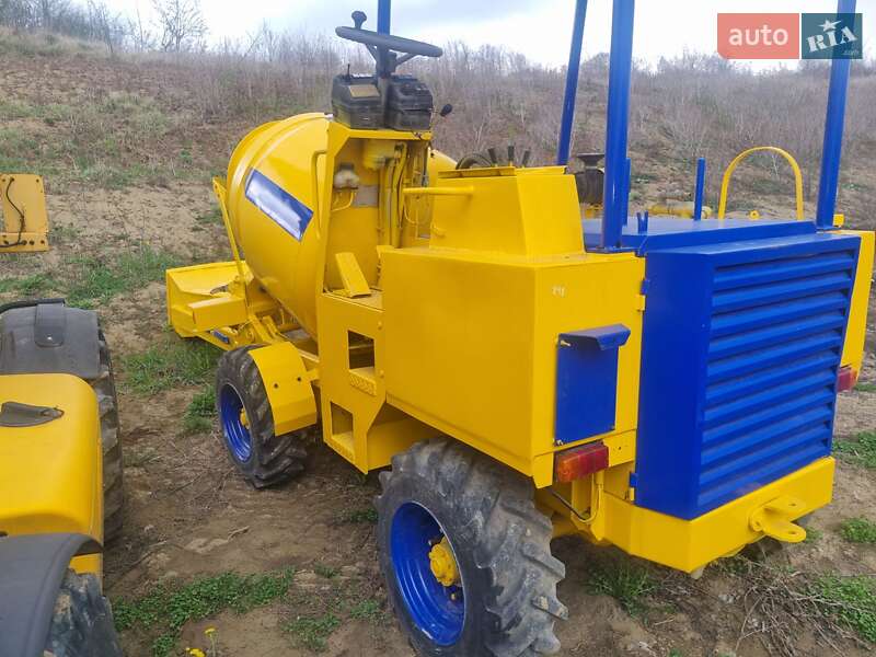 Бетономешалка (Миксер) Dieci L 2001 в Черновцах фото 4 Бетономешалка (Миксер) Dieci L 2001 в Черновцах