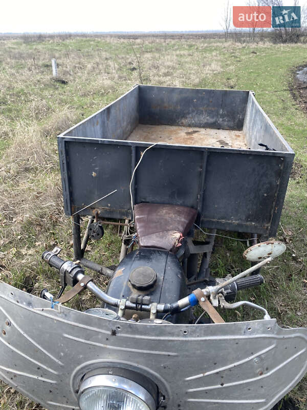 Грузовые трициклы Днепр (КМЗ) 10-36 1987 в Полтаве