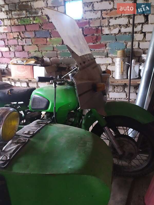 Мотоцикл с коляской Днепр (КМЗ) 10-36 1980 в Коростене фото 2 Мотоцикл с коляской Днепр (КМЗ) 10-36 1980 в Коростене