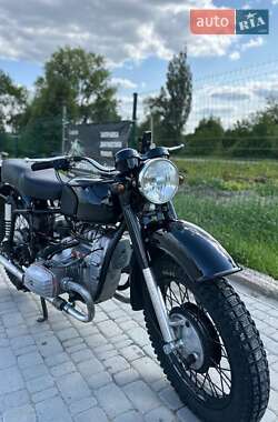 Мотоцикл Классік Днепр (КМЗ) 10-36 1988 в Борщеві