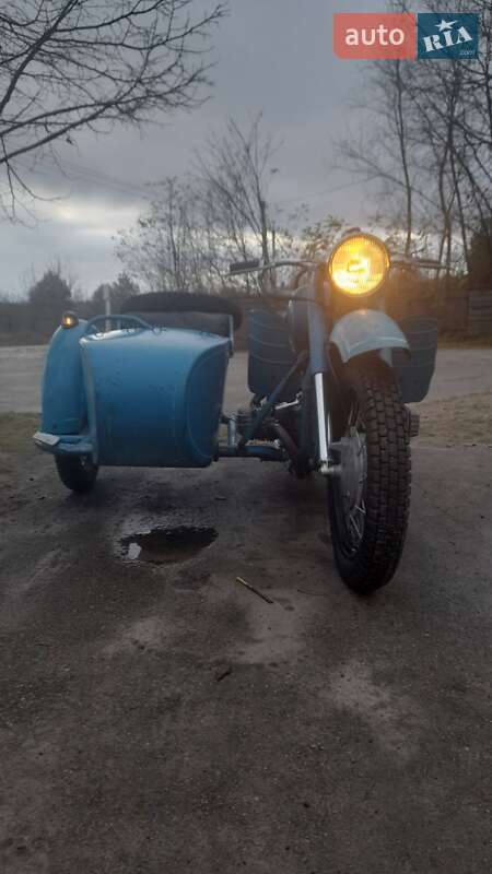 Мотоцикл з коляскою Днепр (КМЗ) К 650 1971 в Борисполі фото 163 Мотоцикл з коляскою Днепр (КМЗ) К 650 1971 в Борисполі