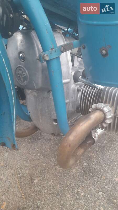 Мотоцикл з коляскою Днепр (КМЗ) К 650 1971 в Борисполі фото 184 Мотоцикл з коляскою Днепр (КМЗ) К 650 1971 в Борисполі