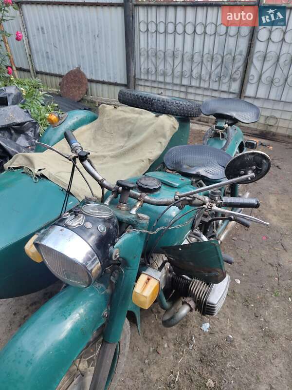 Мотоцикл з коляскою Днепр (КМЗ) МТ-9 1971 в Балті