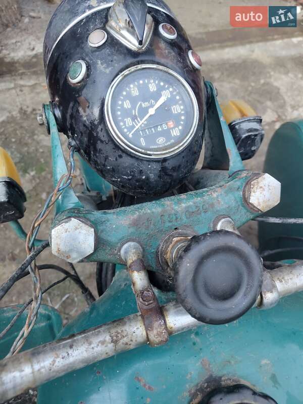 Мотоцикл з коляскою Дніпро (КМЗ) МТ-9 1971 в Балті