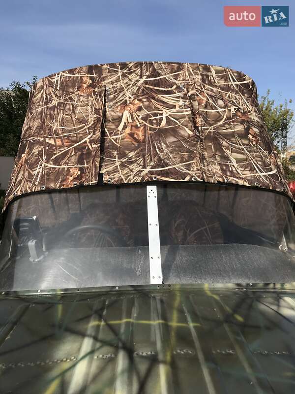 Катер Днепр 1 1980 в Дніпрі