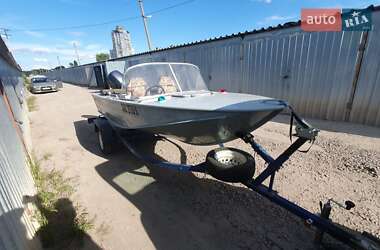 Лодка Днепр 1 1979 в 