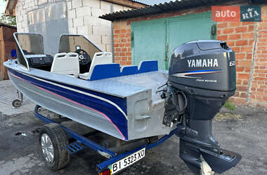 Лодка Днепр 1 1990 в 